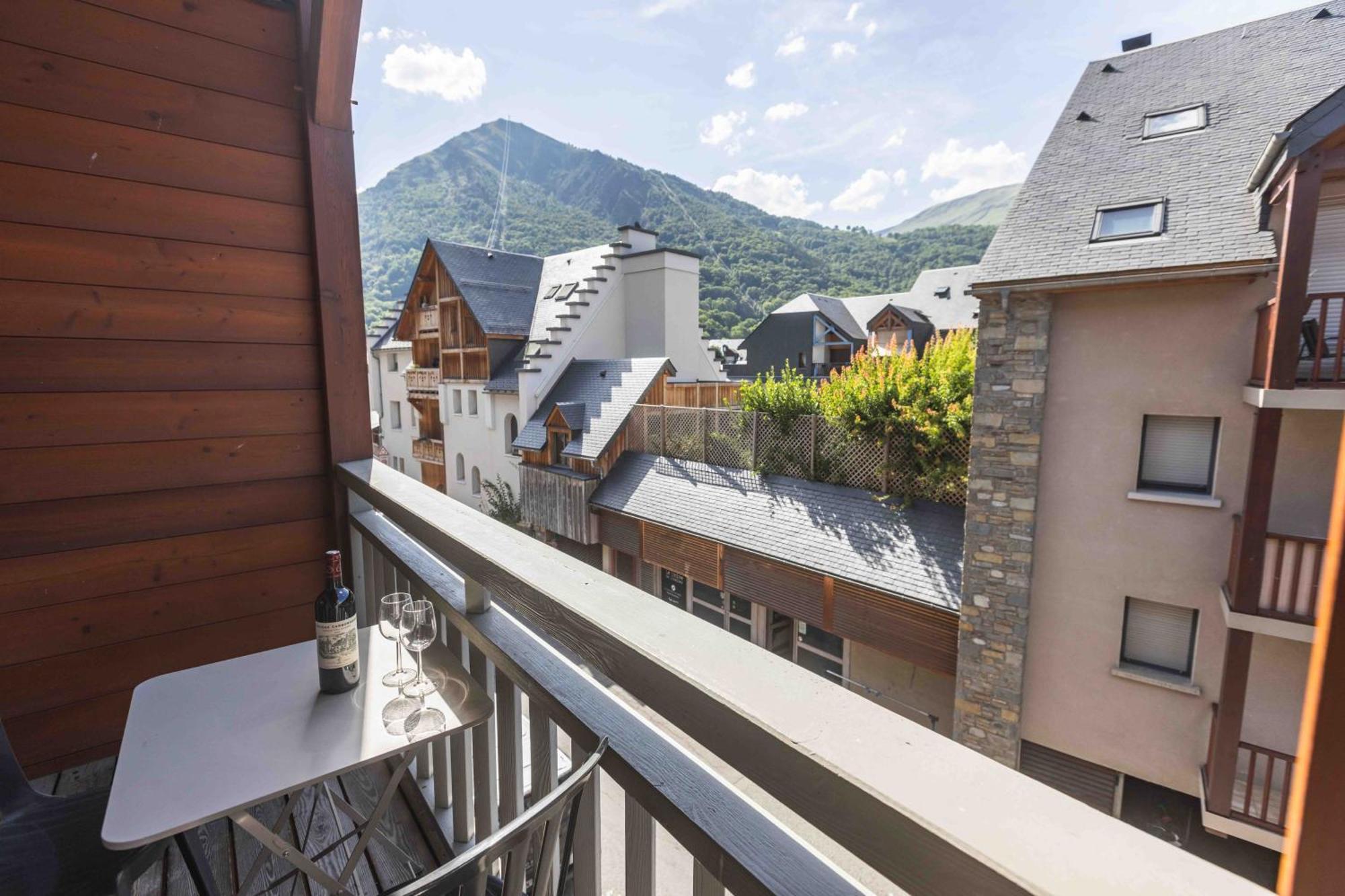 Le Rioumajou 2 - Grand T4 - Piscine - Centre St Lary Apartman Saint-Lary-Soulan Kültér fotó