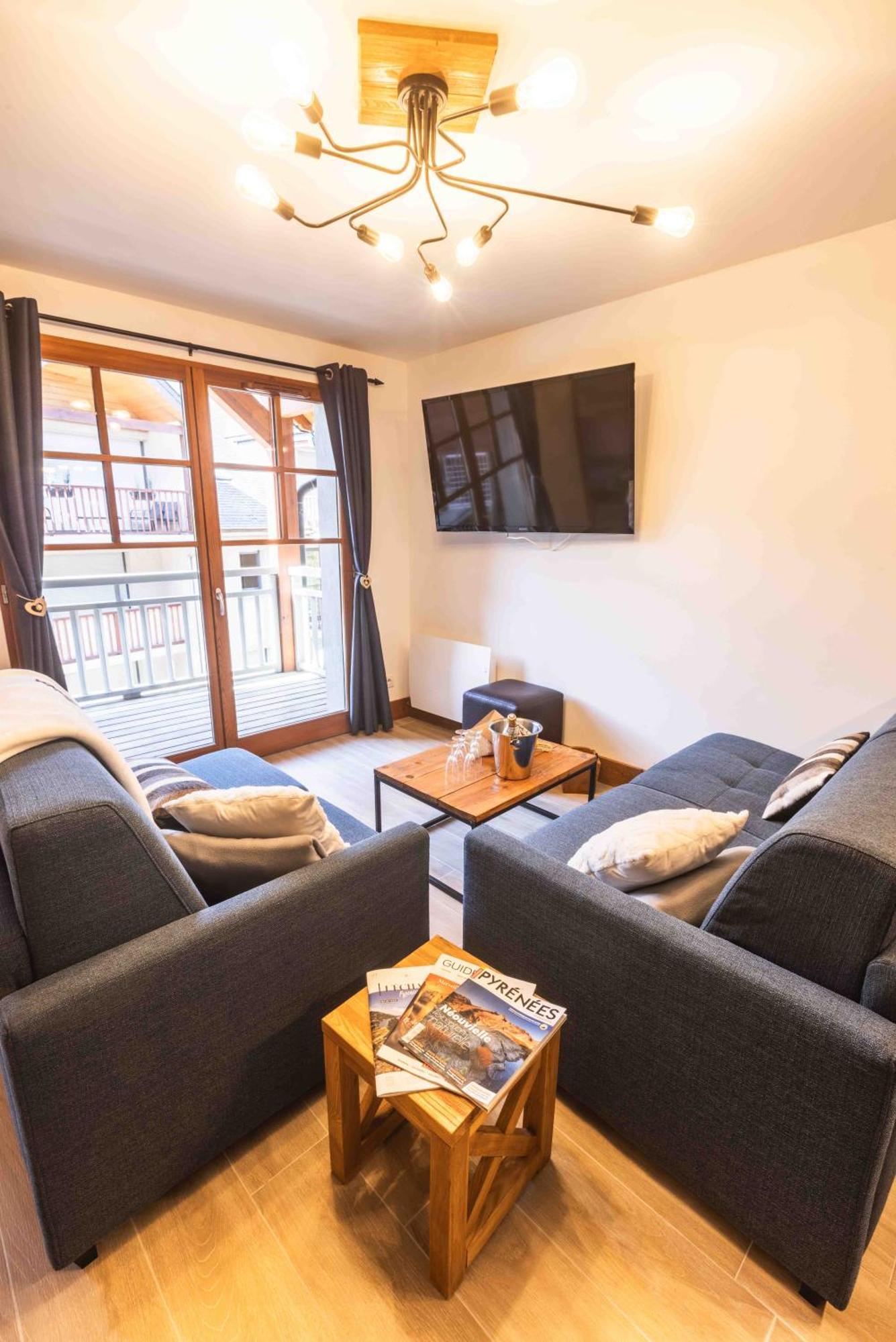 Le Rioumajou 2 - Grand T4 - Piscine - Centre St Lary Apartman Saint-Lary-Soulan Kültér fotó